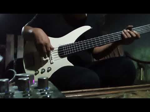 BARCELONA - Fariz RM ( Bass Cover)